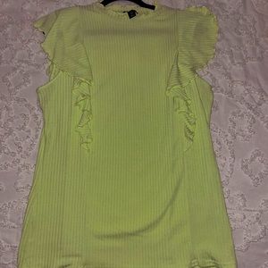 ✰ Lime Ruffle Top ✰